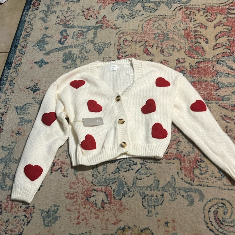 COPY - Adorable heart sweater cardigan crop sweater large nwt